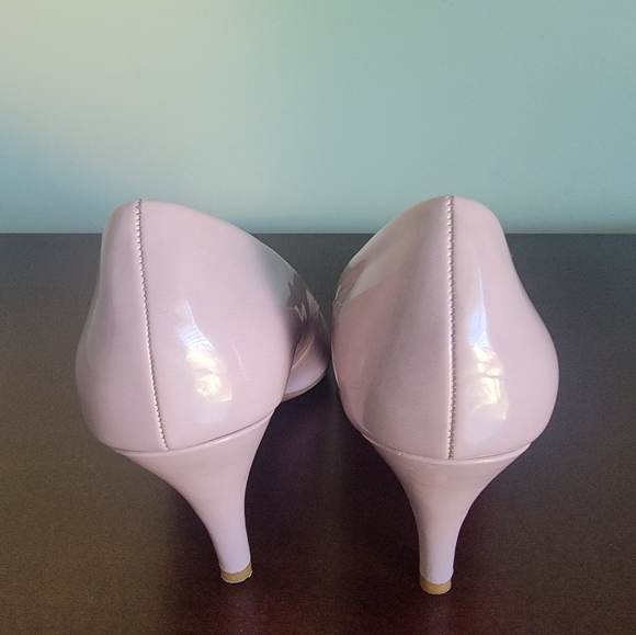 Bandolino "Courteous" Pumps - Sz 9 - Picture 3 of 5